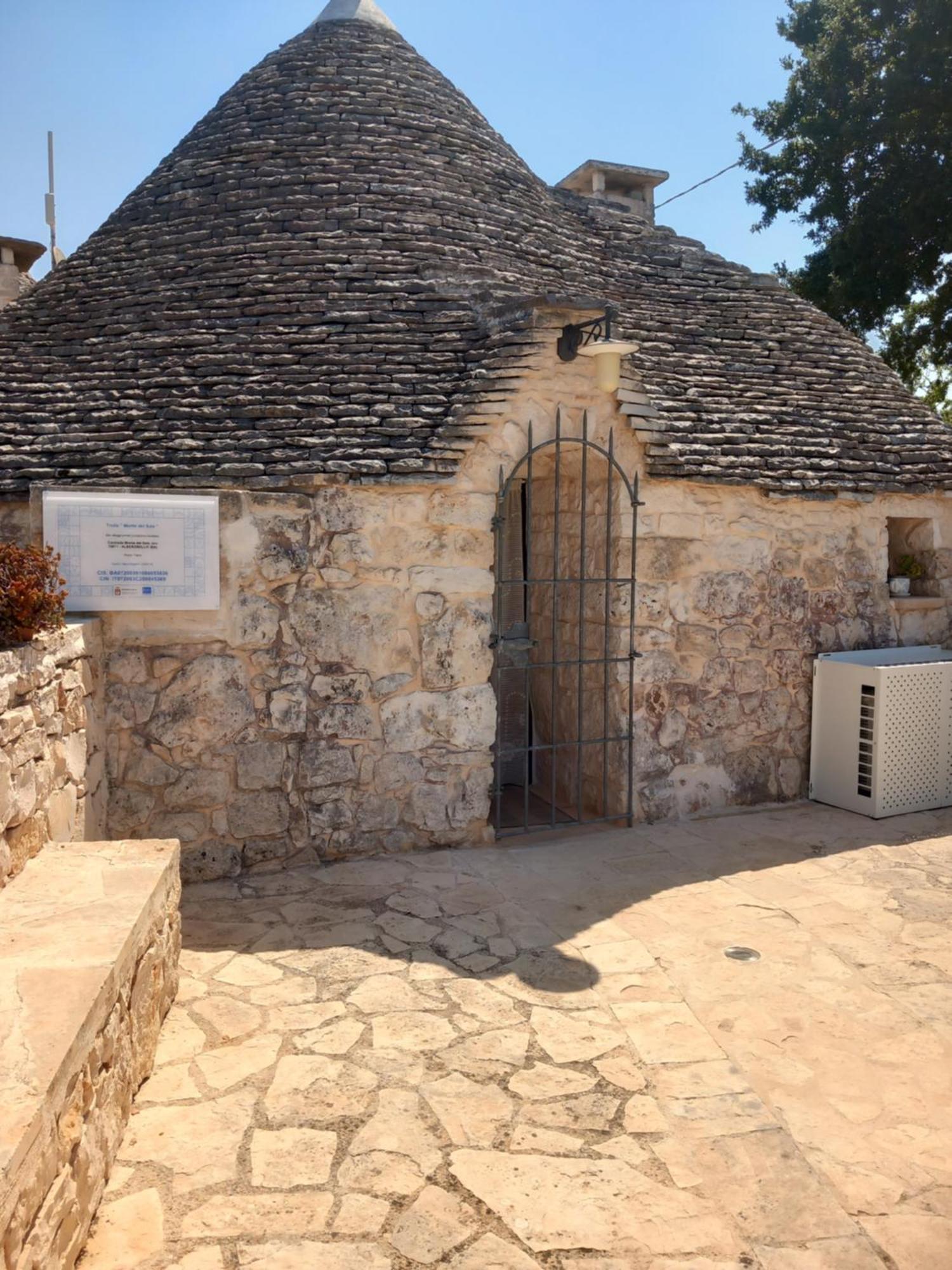 Гостьовий будинок Trullo Monte Del Sale Альберобелло Екстер'єр фото