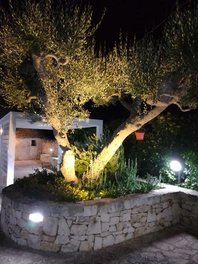 Гостьовий будинок Trullo Monte Del Sale Альберобелло Екстер'єр фото