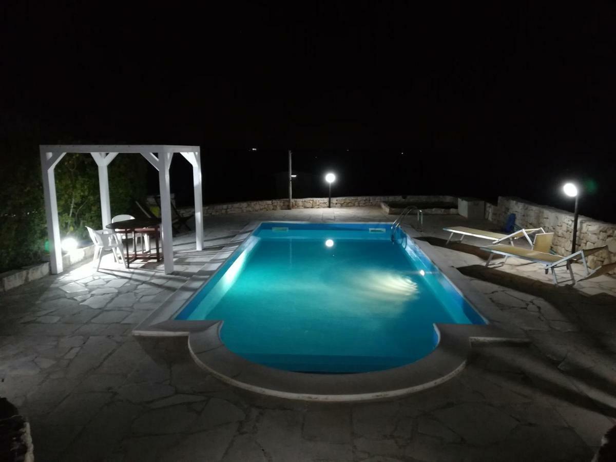 Гостьовий будинок Trullo Monte Del Sale Альберобелло Екстер'єр фото